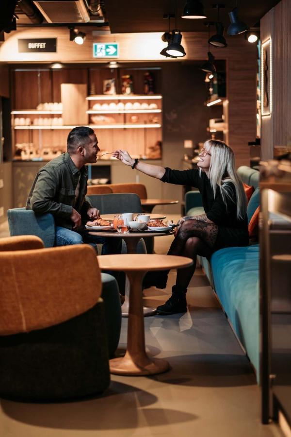 Moxy Sion Otel Dış mekan fotoğraf